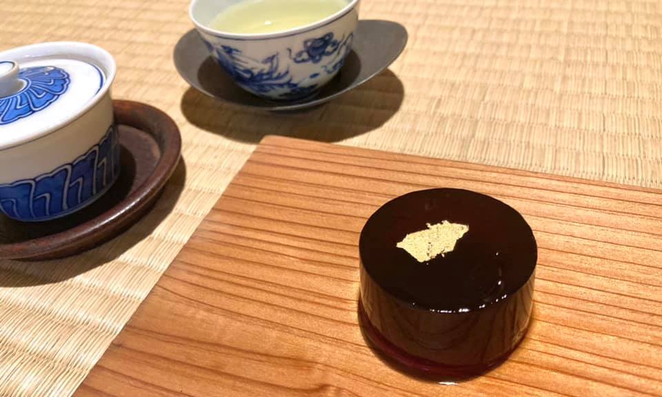 奈良　nara なら　sanngoya 三五夜　三五屋　さんごや　奈良駅　JR奈良　駅前　駅近　教室　茶道教室　茶の湯　茶道　煎茶道　煎茶道教室　お点前　お稽古　習い事　少人数制　完全予約制　予約制　個室　茶室　にじり口　文人趣味　　茶会記　会記　煎茶道具　煎茶教室　徒歩2分　　　書院造　しつらえ　いけばな　いけばな教室　華道教室　茶会　　月釜　濃茶　各服点て　薄茶　上生菓子　和菓子　干菓子　おくた　したたり　祇園祭　水菓子　宮内庁御用達　玉露　煎茶　取込盆　茶櫃　水無月　氷室　氷　