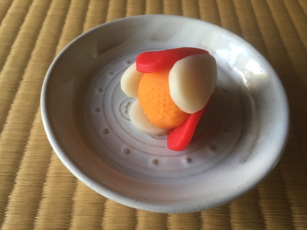 奈良 nara 隠れ家サロン 三五夜 茶の湯 茶道 抹茶 茶室 茶席 濃茶 薄茶 お茶 和菓子 糊こぼし 開山良弁椿 良弁椿 修二会 お水取り 月釜 釣釜