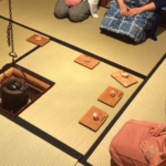 奈良　nara 隠れ家　サロン　三五夜　茶道　お茶　抹茶　濃茶　薄茶　続き薄茶　茶の湯　和菓子　上生菓子　糊こぼし　良弁椿　椿　釣釜　茶室　和風　古民家　茶会　茶席　JR奈良駅　徒歩　三網田