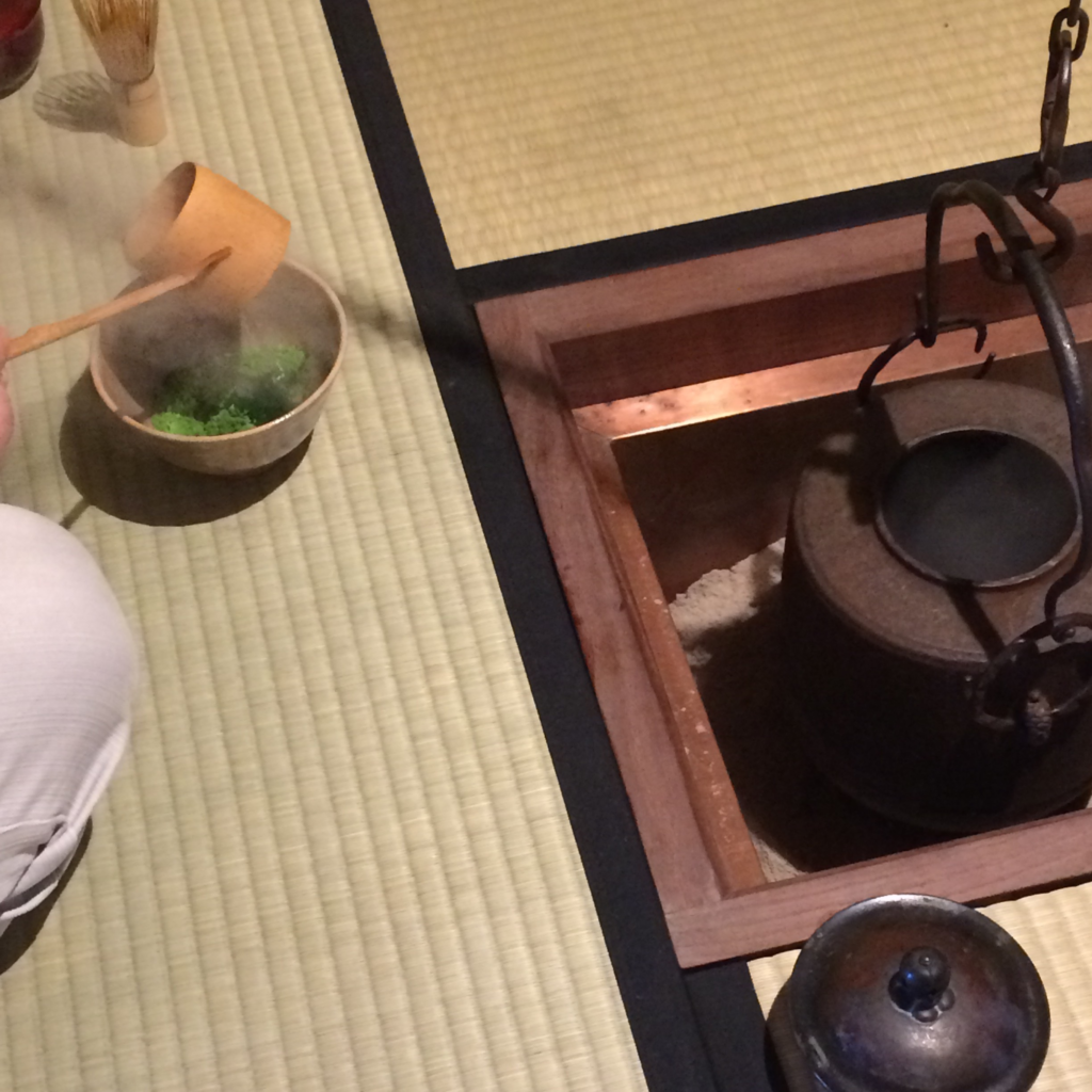 奈良　nara 隠れ家　三五夜　茶道　茶の湯　お茶　抹茶　濃茶　薄茶　和菓子　お菓子　　茶室　茶会　月釜　JR奈良駅　徒歩2分　三網田　