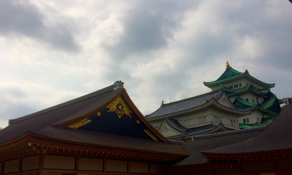名古屋 nagoya 徳川美術館 徳川園 尾張徳川家 徳川光友 徳川黎明会 大曾根屋敷 隠居所 徳川侯爵家 茶道具 名古屋城 本丸御殿 上洛殿 武家書院造 書院造 徳川家光 徳川家康 徳川家茂 上洛 城 御殿 欄間 障壁画 日本画 狩野派 源氏物語絵巻 奈良 nara 三五夜 茶道 茶の湯 月釜 表千家 JR奈良駅 徒歩 2分 隠れ家 三網田 国宝 戦災 木造 完全復元