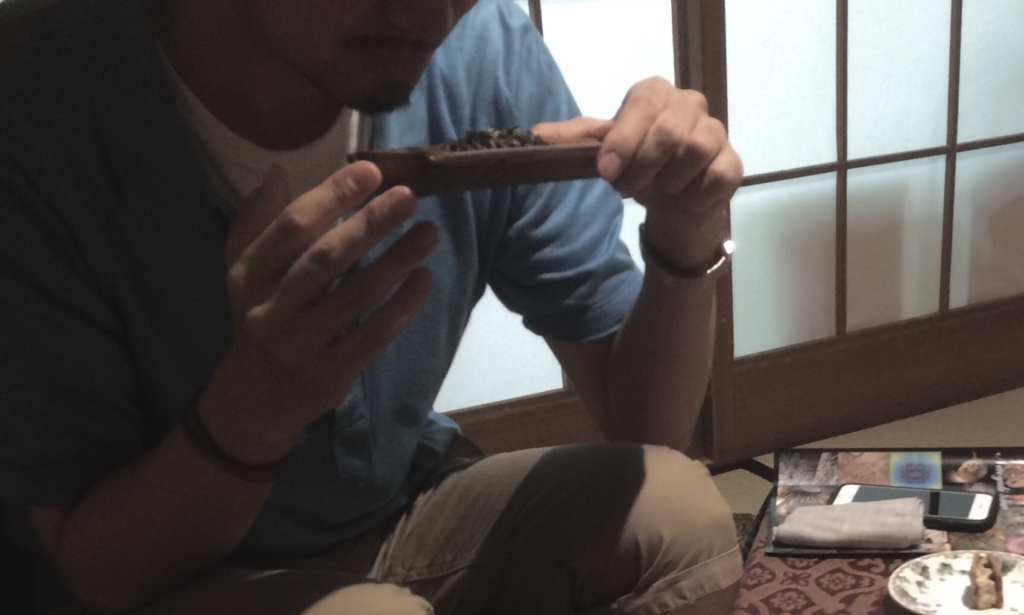 奈良　nara 三五夜　茶道　茶室　隠れ家　茶の湯　茶会　紅茶　紅茶会　煎茶　煎茶道　お茶　大和茶　中国茶　抹茶　表千家　石賀直之　切り絵　切り絵作家　切り絵作品　ワイングラス　花鳥風月　JR奈良駅　徒歩　2分　三網田　マリアージュフレール　MARIAGES FRÈRES　京都　BAL