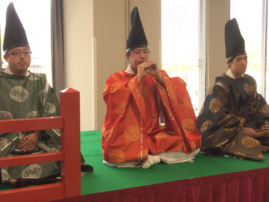 奈良　nara 雅楽　舞楽　宮内庁楽部　天理大学雅楽部　天理大学　ANDNEXT,inc 天理大学雅楽部OB　笙　篳篥　竜笛　狩衣　越天楽　越殿楽　蘭陵王　平城宮いざない館　平城宮跡歴史公園　隠れ家　古民家　三五夜　茶道　煎茶道　茶の湯　煎茶　お茶　体験　お稽古　習い事　演奏会　イベント　茶会　月釜　茶席　茶室　にじり口　床の間　日本家屋　JR奈良駅　徒歩2分　三網田