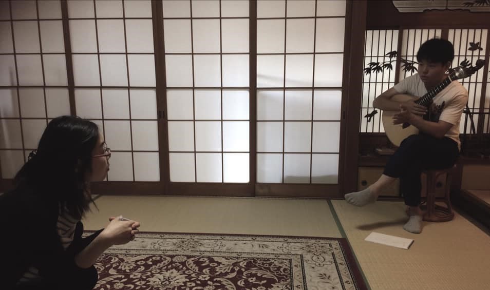 奈良　nara 隠れ家　三五夜　茶会　イベント　奈良県大芸術祭　ポルトガルギター　山本真也　アロマ　アロマセラピー　アロマテラピー　辻本幸子　大和郡山　朝日新聞　五感で感じる芸術の秋　精油　香り　演奏会　ギター　紅茶　tea ＪＲ奈良駅　徒歩　2分　三網田