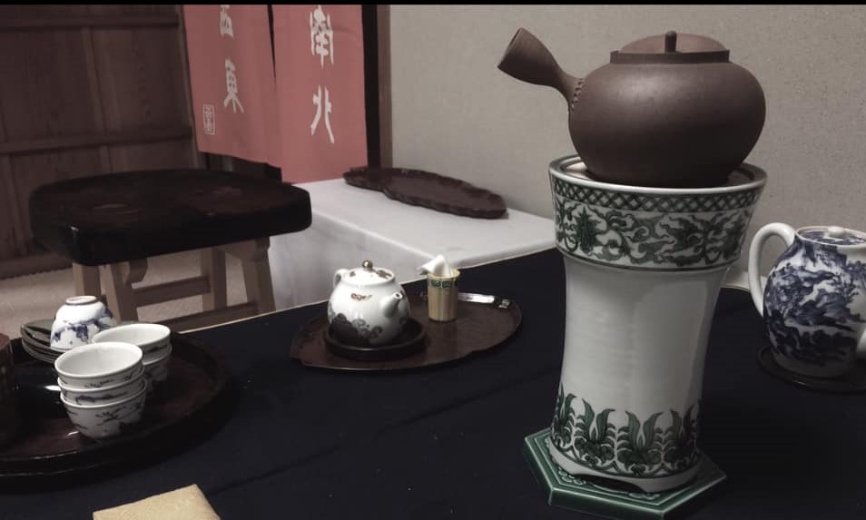 東京　出張　tokyo 川崎　煎茶会　煎茶道　煎茶道具　茶道　茶の湯　茶道教室　華道教室　山村御流　いけばな　日本橋高島屋　静嘉堂文庫美術館　サントリー美術館　三井記念美術館　matohu まとふ　原宿　即今　宗和流　夜咄　SAHAN 武田友志　観世流　シテ方能楽師　カクテルワークス東京　cocktailWARKS東京　カクテル　cocktail　石賀直之　YutaOkuda　美の起源　銀座　六本木　二子玉川　JR奈良駅　徒歩　2分　隠れ家　茶室　茶会　月釜　三五夜　 
