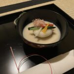 tea tearoom teaceremony　奈良　茶道　体験　nara 三五夜　さんごや　三五屋　茶会　茶室　隠れ家　にじり口　炭　風炉　掛軸　茶道具　JR奈良駅　駅前　月釜　徒歩圏内　奈良県　奈良市　三網田　濃茶　薄茶　続き薄　茶道具　茶道具販売　8月　葉月　八月　　広間　夏　観光　奈良新名所　奈良県　伝統文化　日本文化　少人数制　小寄せ　ゆったり　濃茶　薄茶　各服点て　上生菓子　干菓子　JR奈良駅　駅前　牧田旬加　出張料理人　出張料理　京料理　割烹　カウンター　懐石料理　膳　椀物　一献　料理教室　素麺　そうめん　三輪そうめん　三輪素麺　にゅうめん　柿の葉寿司　　寿司　奈良名産　名産品　奈良土産　食材　地元　月釜　茶会　小寄せ茶会　小間　にじり口　本格的　茶道　茶の湯　茶事　　茶道具　薄茶器　奈良道具　　練香　和菓子　上生菓子　パンプキンプリン　限定カフェ　隠れ家カフェ　予約制　カウンター席　カウンター　パン　抹茶　奈良　なら　nara　三五夜　三五屋　さんごや　sangoya　隠れ家　サロン　茶の湯　茶道　煎茶道　煎茶道体験　煎茶道教室　教室　和の稽古　お稽古　習い事　茶会　月釜　濃茶　各服点て　薄茶　上生菓子　干菓子　和菓子　ほっこり　のんびり　奈良の秘密スポット　JR奈良　奈良駅　旧奈良駅駅舎　駅前　駅近　徒歩2分　徒歩圏内　古民家　古民家リノベーション　改装　和室　大正レトロ　レトロモダン　料亭　茶室　にじり口　小間　広間　座敷　茶事　表千家茶道　表千家茶道教室　古典　奈良市三条町　伝統　茶道具　　アフターコロナ　感染予防対策　ワクチン接種済　ワクチン接種証明　　香会　雅楽　日本舞踊　個別レッスン　初心者歓迎　堂後茶道教室　堂後宗邑　ならまち　奈良町　表千家　表千家茶道教室　 月釜　茶会　小寄せ茶会　小間　にじり口　本格的　茶道　茶の湯　茶事　正午の茶事　茶事教室　寄付き　出会い　蹲踞　蹲　炭点前　初炭　点前　盆香合　タイ王室　羅国　香木　五味六国　沈香　高台寺蒔絵　炉縁　抱清棚　八寸　千鳥　千鳥の盃　懐石料理　本懐石　盃事　大講堂釜　炉　名残　にじり口　牧田旬加　料理人　和食　出張料理　間借り　割烹　台所方　包丁方　料理方　　初釜　雑煮　白味噌雑煮　料亭　美味しい　正月　初詣　奈良の正月　夜咄　二月　冬の茶事 いけばな　生け花　華道　華道教室　いけばな教室　生け花教室　山村御流　円照寺　雲龍梅　ウンリュウバイ　三光松　サンコウマツ　レッドウィロー　椿　ツバキ　つばき　雪月花　五葉松　ゴヨウマツ　千両　千両　梅ズワエ　ずわい　梅　仏手柑　柿　隼人瓜　ハヤトウリ　吉祥草　キッショウソウ　苫朴　生駒敦　生駒瓢　華道家　アーティスト　フラワーワレンジメント　フラワーアーティスト　令和六年　2024年　正月　新春　初釜　雑煮　お雑煮　白味噌　初詣　春日大社　東大寺　奈良の神社　奈良の寺　令和七年　2025年　