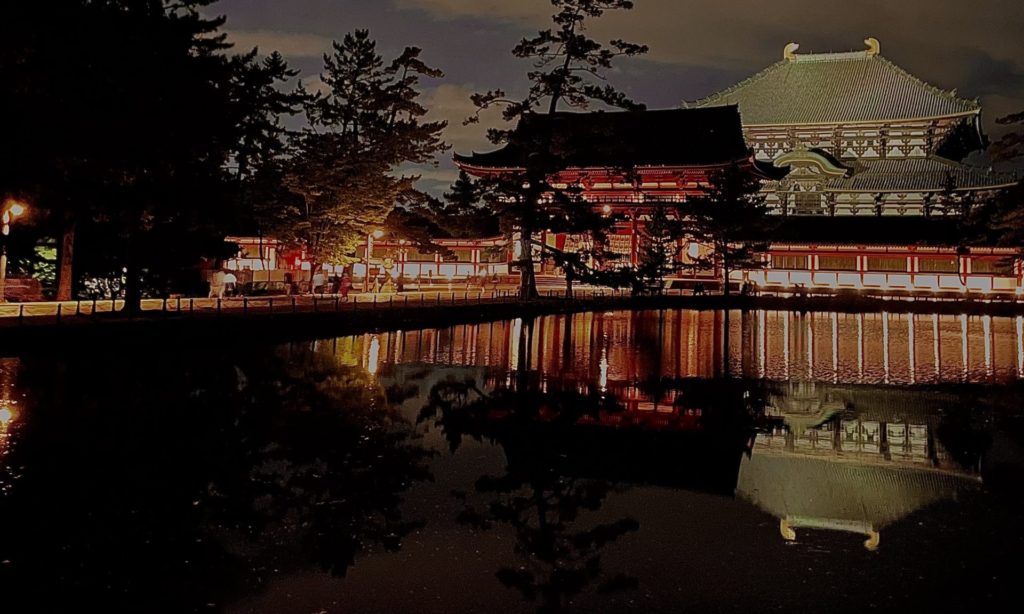 奈良 なら nara 奈良市 奈良県 奈良観光 夏の奈良 いまなら いまならキャンペーン いまならキャンペーン2022プラス いまなら。地域クーポン クーポン 利用可能 jr奈良 奈良駅 近鉄奈良 駅前 駅近く 徒歩2分 古民家 茶室 隠れ家 三五夜 さんごや sangoya 茶道 茶の湯 お茶 茶会 三五夜月釜 月釜 小寄せ茶会 予約制 少人数 カウンター 茶房 カフェ 和風 和カフェ 濃茶 各服点て 薄茶 上生菓子 干菓子 風炉 小間 四畳半 限定 なら燈花会 2022 ならまち遊歩 ぐれーとさまぁーふぇすた 猿沢池 ならまち 奈良公園 春日大社 中元万燈籠 回廊 燈籠 石燈籠 天平祭 平城宮跡 天平たなばた祭り 天平七夕行列 天平衣装 夜の奈良 奈良散策 夜 夏の夜 夏の夜の夢 2022
