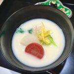 奈良　茶道　体験　nara 三五夜　さんごや　三五屋　茶会　茶室　隠れ家　にじり口　炭　風炉　掛軸　茶道具　JR奈良駅　駅前　月釜　徒歩圏内　奈良県　奈良市　三網田　濃茶　薄茶　続き薄　茶道具　茶道具販売　8月　葉月　八月　　広間　夏　観光　奈良新名所　奈良県　伝統文化　日本文化　少人数制　小寄せ　ゆったり　濃茶　薄茶　各服点て　上生菓子　干菓子　JR奈良駅　駅前　牧田旬加　出張料理人　出張料理　京料理　割烹　カウンター　懐石料理　膳　椀物　一献　料理教室　素麺　そうめん　三輪そうめん　三輪素麺　にゅうめん　柿の葉寿司　　寿司　奈良名産　名産品　奈良土産　食材　地元　月釜　茶会　小寄せ茶会　小間　にじり口　本格的　茶道　茶の湯　茶事　　茶道具　薄茶器　奈良道具　　練香　和菓子　上生菓子　パンプキンプリン　限定カフェ　隠れ家カフェ　予約制　カウンター席　カウンター　パン　抹茶　奈良　なら　nara　三五夜　三五屋　さんごや　sangoya　隠れ家　サロン　茶の湯　茶道　煎茶道　煎茶道体験　煎茶道教室　教室　和の稽古　お稽古　習い事　茶会　月釜　濃茶　各服点て　薄茶　上生菓子　干菓子　和菓子　ほっこり　のんびり　奈良の秘密スポット　JR奈良　奈良駅　旧奈良駅駅舎　駅前　駅近　徒歩2分　徒歩圏内　古民家　古民家リノベーション　改装　和室　大正レトロ　レトロモダン　料亭　茶室　にじり口　小間　広間　座敷　茶事　表千家茶道　表千家茶道教室　古典　奈良市三条町　伝統　茶道具　　アフターコロナ　感染予防対策　ワクチン接種済　ワクチン接種証明　　香会　雅楽　日本舞踊　個別レッスン　初心者歓迎　堂後茶道教室　堂後宗邑　ならまち　奈良町　表千家　表千家茶道教室　 月釜　茶会　小寄せ茶会　小間　にじり口　本格的　茶道　茶の湯　茶事　正午の茶事　茶事教室　寄付き　出会い　蹲踞　蹲　炭点前　初炭　点前　盆香合　タイ王室　羅国　香木　五味六国　沈香　高台寺蒔絵　炉縁　抱清棚　八寸　千鳥　千鳥の盃　懐石料理　本懐石　盃事　大講堂釜　炉　名残　にじり口　牧田旬加　料理人　和食　出張料理　間借り　割烹　台所方　包丁方　料理方　　初釜　雑煮　白味噌雑煮　料亭　美味しい　正月　初詣　奈良の正月　夜咄　二月　冬の茶事 いけばな　生け花　華道　華道教室　いけばな教室　生け花教室　山村御流　円照寺　雲龍梅　ウンリュウバイ　三光松　サンコウマツ　レッドウィロー　椿　ツバキ　つばき　雪月花　五葉松　ゴヨウマツ　千両　千両　梅ズワエ　ずわい　梅　仏手柑　柿　隼人瓜　ハヤトウリ　吉祥草　キッショウソウ　苫朴　生駒敦　生駒瓢　華道家　アーティスト　フラワーワレンジメント　フラワーアーティスト　令和六年　2024年　正月　新春　初釜　雑煮　お雑煮　白味噌　初詣　春日大社　東大寺　奈良の神社　奈良の寺　