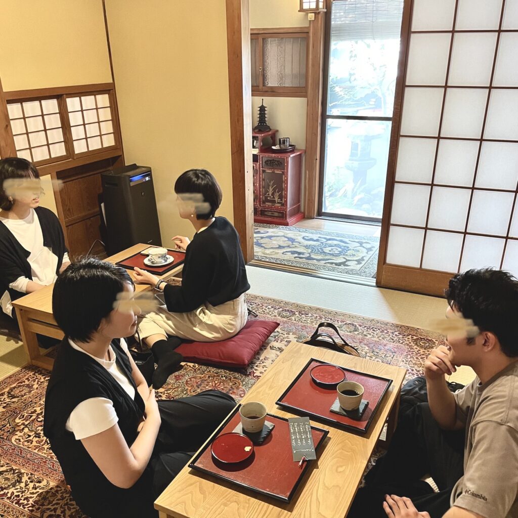 奈良　なら　nara　奈良駅　JR奈良　駅前　駅近　徒歩2分　奈良市　三条町　三条通り　奈良観光　観光　ならまち　隠れ家　古民家　茶室　茶道　茶の湯　表千家　裏千家　いけばな　華道　いけばな教室　華道教室　茶道教室　雅楽　雅楽教室　教室　煎茶道　煎茶道教室　煎茶道体験　煎茶　月釜　茶会　三五夜月釜　小寄せ茶会　予約制　隠れ家カフェ　古民家カフェ　期間限定カフェ　間借りカフェ　間借り　レンタル　レンタルスペース　レンタルキッチン　シャアスペース　シェアキッチン　カウンター　間借り割烹　バー　Bar　割烹　お稽古レンタル　茶会レンタル　レンタル　スタートアップ　コーヒー　珈琲　珈琲屋　　
コーヒーショップ　ならまちカフェ　ならまちコーヒー　moongodcoffee　自家焙煎　焙煎　コーヒー豆　販売　販売店　オリジナルブレンド　三五屋　三五夜　さんごや　sangoya　のんびり　秘密　秘密にしたい場所　こっそり　こっそり教えたい
スタートアップ　支援　