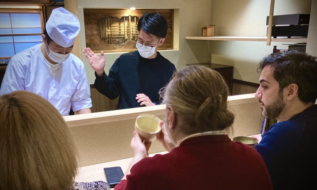 趣向茶会　しゅこう　月釜　茶会　小寄せ茶会　小間　にじり口　本格的　茶道　茶の湯　茶事　　茶道具　薄茶器　奈良道具　　練釜　茶会　小寄せ茶会　小間　にじり口　本格的　茶道　茶の湯　茶事　　茶道具　薄茶器　奈良道具　奈良　なら　nara　奈良市　奈良県　三五夜　三五屋　さんごや　sangoya 古民家　日本家屋　隠れ家　茶室　いじり口　小間　広間　月釜　茶会　お茶会　イベント　冬の奈良　奈良観光　お茶　茶の湯　抹茶　茶道教室　表千家　流派問わず　事前予約制　完全予約制　小寄せ茶会　大寄せ茶会　中止　座敷　書院　付書院　床の間　八畳間　書院の茶　武家茶道　古美術　骨董　アンティーク　茶道具　古美術店　骨董店　茶道具店　買取り　畳　釣り釜　濃茶　薄茶　上生菓子　和菓子　干菓子　　稽古　貸出し　貸スペース　貸教室　JR奈良　徒歩2分　奈良市三条町　三網田　障子　雪見障子　村田珠光　奈良お茶　イベント　　おくた　樫舎　さろん　salon　茶論　中川政七商店　ゆうなかがわ　遊中川　いちごだいふく　苺大福　いちご大福　手作り　出来立て　作りたて　寿々屋　石切神社　いしきりさん　石切劔箭神社　参道　表参道　網濱康博　一幸庵　情熱大陸　和菓子職人　職人　修行　社長　四代目　東大阪　瓢箪山　商店街　人気　人気商品　看板商品　カウンター　釣釜　春の茶会　春の奈良　春　野点　風情 　吸江斎　碌々斎　大水指　大甕　大瓶　徳川治宝　紀州徳川家　御三家　立湧　仕覆　水甕　水屋甕　盆蓋　東大寺古材　炉縁　南都七大寺