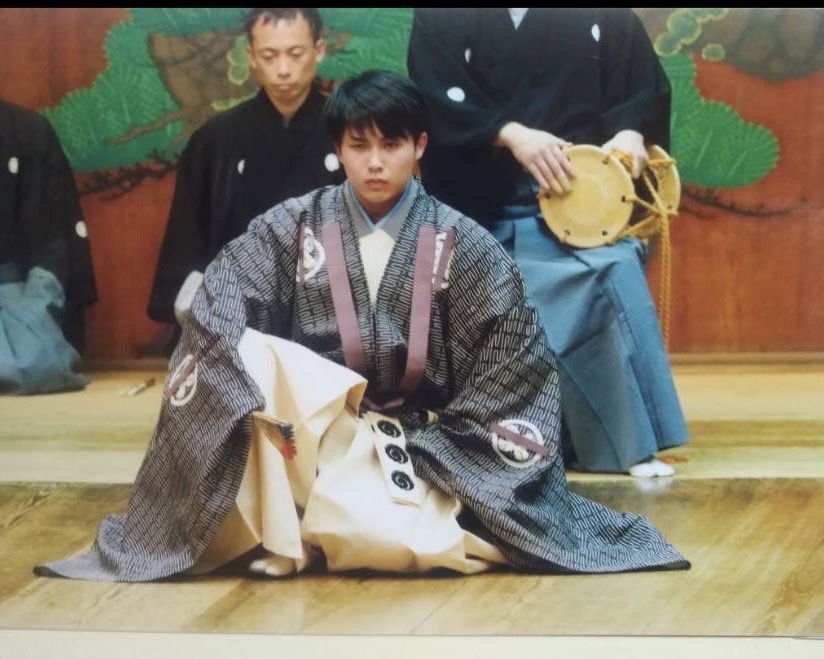 奈良 なら nara 奈良市 奈良駅 JR奈良 駅前 駅近 徒歩2分 三条町 三五夜 さんごや sangoya 古民家 日本家屋 茶室 茶道 茶の湯 月釜 三五夜月釜 茶会 華道 華道教室 いけばな 生花 いけ花 カフェ 茶房 厨房 レンタルキッチン シェアキッチン 出張料理人 フリーランス 料理人 バーテンダー パティシエ 募集中 人材募集 見学 下見 レンタル茶室 カウンター 表千家茶道教室 茶事教室 能楽 能 お能 能楽教室 能楽師太鼓方 中田一葉
金春流 金春能 マンツーマン 少人数制 太鼓 能舞台 発表会 金春飛翔 シテ方金春流能楽師 金春流 シテ方 金春円満井会 公益社団法人能楽協会 ナニワノヲト 猩々 独調(太鼓などの打楽器と謡を合わせて演じる形式) 独調
老松