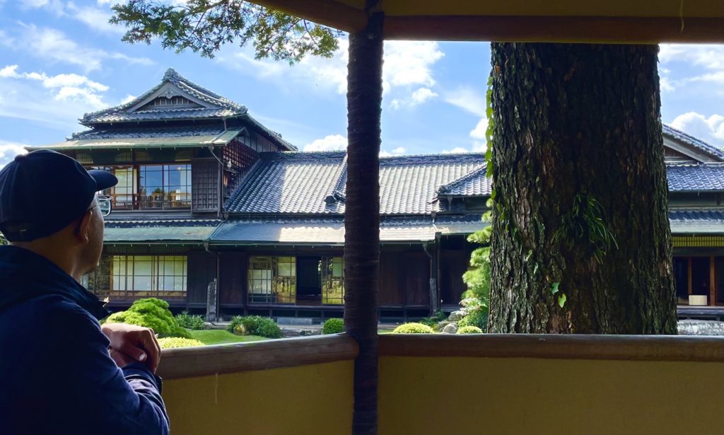 奈良 なら nara 三五夜 三五屋 さんごや sangoya 隠れ家 サロン 茶の湯 茶道 煎茶道 煎茶道体験 煎茶道教室 教室 和の稽古 お稽古 習い事 茶会 月釜 濃茶 各服点て 薄茶 上生菓子 干菓子 和菓子 ほっこり のんびり 奈良の秘密スポット JR奈良 奈良駅 旧奈良駅駅舎 駅前 駅近 徒歩2分 徒歩圏内 古民家 古民家リノベーション 改装 和室 大正レトロ レトロモダン 料亭 茶室 にじり口 小間 広間 座敷 茶事 表千家茶道 表千家茶道教室 古典 奈良市三条町 伝統 茶道具 アフターコロナ 感染予防対策 ワクチン接種済 ワクチン接種証明 風炉 名残 神無月 奈良の秋 大和路 法隆寺 柿食えば 柿寿賀 棗濃茶 詫び寂び 侘茶 わび 中置 細水指 星野製茶園 猶有斎好み 星光の昔 九州 北九州 小倉 門司 阪九フェリー 船旅 関門海峡 橋 夜景 門司港 門司港レトロ あさが来た 連続テレビ小説 朝ドラ 花子とアン 広岡朝子 筑豊炭鉱 伊藤伝右衛門 伊藤伝右衛門邸 柳原白蓮 皇室 華族 白蓮事件 九条武子 村岡花子 重要文化財 門司港駅
