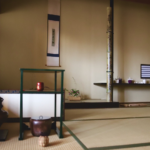 奈良　茶道　体験　nara 三五夜　さんごや　三五屋　茶会　茶室　隠れ家　にじり口　炭　炉　掛軸　椿　ツバキ　茶道具　JR奈良駅　駅前　月釜　徒歩圏内　奈良県　奈良市　三網田　濃茶　薄茶　続き薄　茶道具　茶道具販売　七夕　乞巧奠　きっこうてん　きこうてん　きこうでん　冷泉　尋牛斎　銀河花外転　紫陽花　藤空木　下野　月星草　青漆爪紅　糸巻棚　碌々斎　保庭　楽入　鬼桶　井伊宗観　十二ヶ月棗　女郎花　カササギ　尻張棗　磁州窯　堆線　仕覆