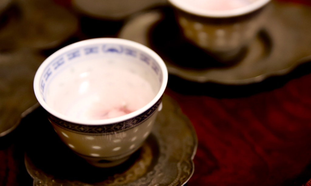 奈良 nara 三五夜 さんごや 三五屋 茶会 茶室 隠れ家 にじり口 炭 炉 掛軸 椿 ツバキ 茶道具 JR奈良駅 駅前 月釜 徒歩圏内 奈良県 奈良市 三網田 濃茶 薄茶 続き薄 茶道具 茶道具販売 上生菓子 和菓子 干菓子 茶の湯 丸久小山園 小人数 人気茶会 奈良散策 冬の奈良 ほっこり 少人数 ゆったり 弥生 中西与三郎 すはま オリジナル 佐保川 佐保姫 修二会 お水取り のりこぼし 包袱紗 東大寺 二月堂 良弁椿 練行衆 鞨鼓 鞨鼓胴花入 螺鈿細工 上司海雲 東大寺管長 206代 東大寺別当206世 海雲和尚 七難即滅七福即生 掛け軸 床の間 床飾り 設え しつらえ 古民家 近鉄奈良 染司よしおか 和紙 奈良青紫園 萬々堂通則 和菓子 上生菓子 差懸 中田文花 お松明 煎茶席 香煎 桜 さくら 桜香煎 煎茶道 汲出し 待合 仕覆 へだて 碗筒 煎茶道具 香煎点前 茶托 肖天泰 唐物 春峰 井上春峰 ボーフラ 涼炉 景徳鎮 茶碗 蛍手 ホタル手