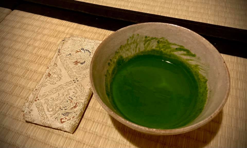 奈良 なら nara 三五夜 三五屋 さんごや sangoya 隠れ家 サロン 茶の湯 茶道 煎茶道 煎茶道体験 煎茶道教室 教室 和の稽古 お稽古 習い事 茶会 月釜 濃茶 各服点て 薄茶 上生菓子 干菓子 和菓子 ほっこり のんびり 奈良の秘密スポット JR奈良 奈良駅 旧奈良駅駅舎 駅前 駅近 徒歩2分 徒歩圏内 古民家 古民家リノベーション 改装 和室 大正レトロ レトロモダン 料亭 茶室 にじり口 小間 広間 座敷 茶事 表千家茶道 表千家茶道教室 古典 奈良市三条町 伝統 茶道具 アフターコロナ 感染予防対策 ワクチン接種済 ワクチン接種証明 香会 雅楽 日本舞踊教室 日本舞踊 花柳流 花柳綱仁 個別レッスン 初心者歓迎 クリスタル 蓋置 水指 国領寿人 富本憲吉 鹿背山焼 更紗 古渡 長緒 仕覆 立礼席 椅子席 立礼卓 即中斎 扇面卓 即中斎好み 小間 源氏物語 葵の上 縁かいな 地歌 地唄 端唄 端歌 両国 隅田川 素踊り 和服 着物 袴 舞 踊り 舞扇 皐盧庵茶舗 桐壺 源氏物語 葵の上
