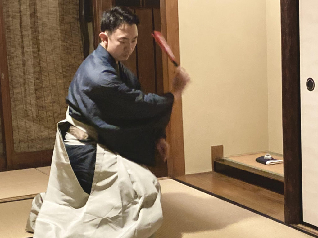 奈良 なら nara 三五夜 三五屋 さんごや sangoya 隠れ家 サロン 茶の湯 茶道 煎茶道 煎茶道体験 煎茶道教室 教室 和の稽古 お稽古 習い事 茶会 月釜 濃茶 各服点て 薄茶 上生菓子 干菓子 和菓子 ほっこり のんびり 奈良の秘密スポット JR奈良 奈良駅 旧奈良駅駅舎 駅前 駅近 徒歩2分 徒歩圏内 古民家 古民家リノベーション 改装 和室 大正レトロ レトロモダン 料亭 茶室 にじり口 小間 広間 座敷 茶事 表千家茶道 表千家茶道教室 古典 奈良市三条町 伝統 茶道具 アフターコロナ 感染予防対策 ワクチン接種済 ワクチン接種証明 香会 雅楽 日本舞踊教室 日本舞踊 花柳流 花柳綱仁 個別レッスン 初心者歓迎 クリスタル 蓋置 水指 国領寿人 富本憲吉 鹿背山焼 更紗 古渡 長緒 仕覆 立礼席 椅子席 立礼卓 即中斎 扇面卓 即中斎好み 小間 源氏物語 葵の上 縁かいな 地歌 地唄 端唄 端歌 両国 隅田川 素踊り 和服 着物 袴 舞 踊り 舞扇 皐盧庵茶舗 桐壺 源氏物語 葵の上