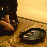 奈良　茶道　体験　nara 三五夜　さんごや　三五屋　茶会　茶室　隠れ家　にじり口　炭　風炉　掛軸　茶道具　JR奈良駅　駅前　月釜　徒歩圏内　奈良県　奈良市　三網田　濃茶　薄茶　続き薄　茶道具　茶道具販売　8月　葉月　八月　　広間　夏　観光　奈良新名所　奈良県　伝統文化　日本文化　少人数制　小寄せ　ゆったり　濃茶　薄茶　各服点て　上生菓子　干菓子　JR奈良駅　駅前　牧　人気　泉山御流　香道　お香　香会　志野流　御家流　沈香　香木　カルチャーセンター　源氏香　源氏物語　光る君へ　大河ドラマ　紫式部　光源氏　名香　蘭奢待